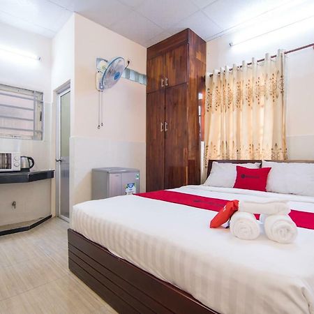 Reddoorz Near Khu Che Xuat Tan Thuan 2 Hotel Ho Chi Minh-Byen Eksteriør billede